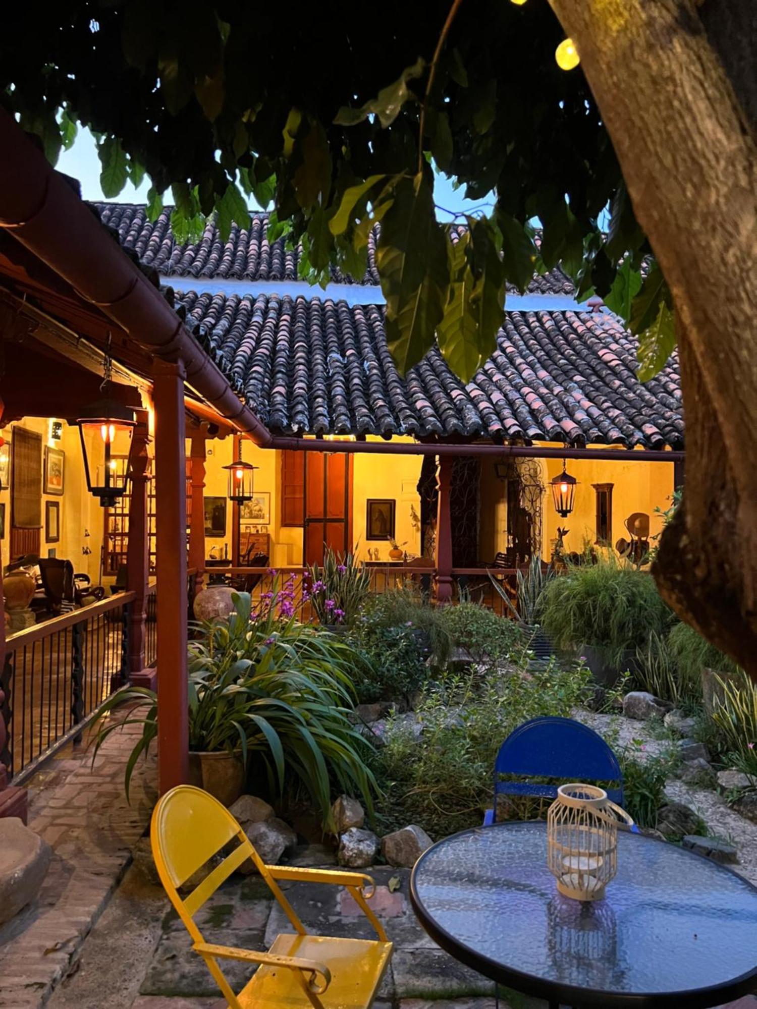 Casa Sinning-Ano1637 Mompos Exteriér fotografie