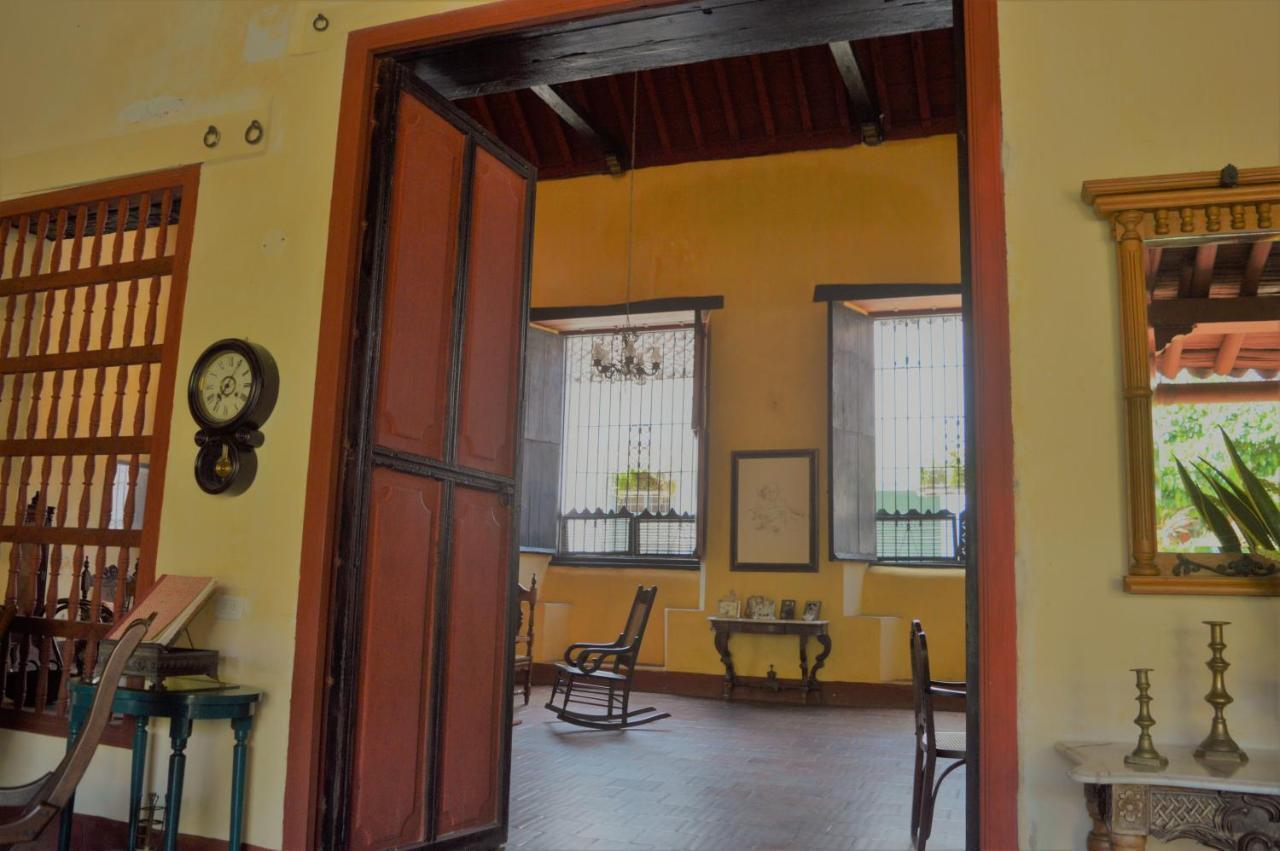 Casa Sinning-Ano1637 Mompos Exteriér fotografie